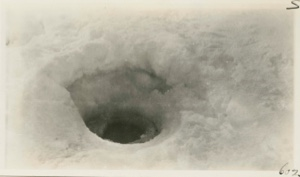 Image: Seal Hole